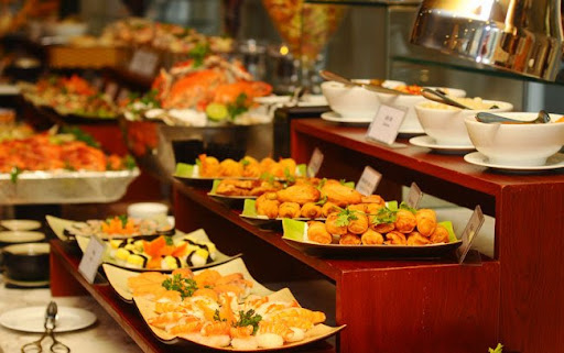 Quầy buffet nhiều tầng Sự Kiện Lâm Bon