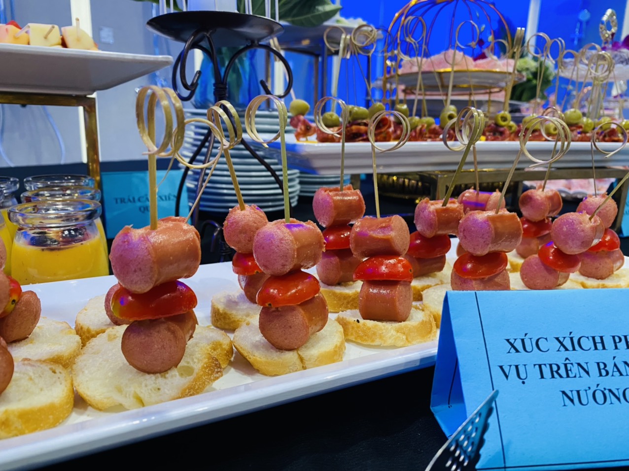 Trang trí bàn tiệc Finger Food Lâm Bon 2